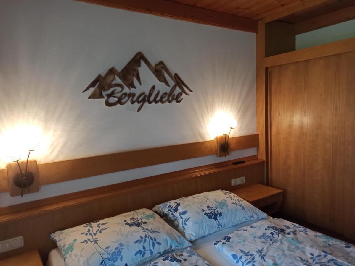 Gaestehaus Gschwandtner Mühlbach am Hochkönig Esterno foto